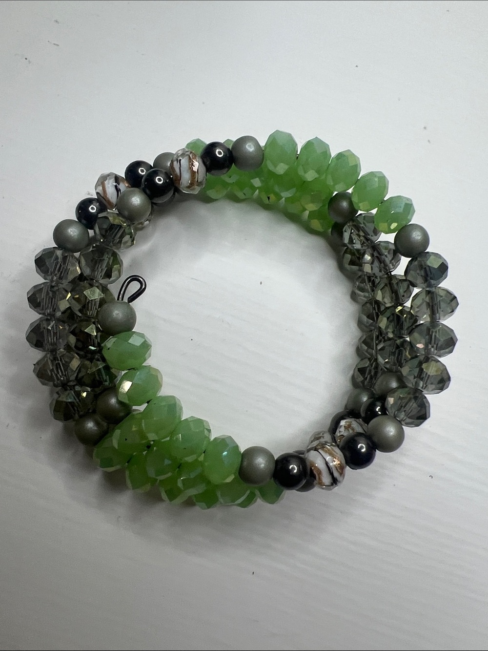 Green Multicolored Beaded Stretch Wrap - Picture 4 of 11